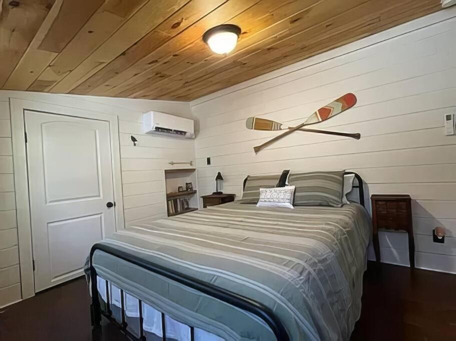 Cameron'S Cottage At The Lake Tallassee Exteriér fotografie